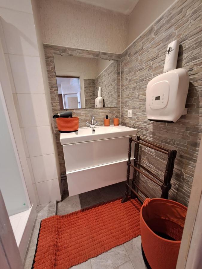 Apartamento Ty Ma Gourdadou Saint-Pol-de-Léon Exterior foto